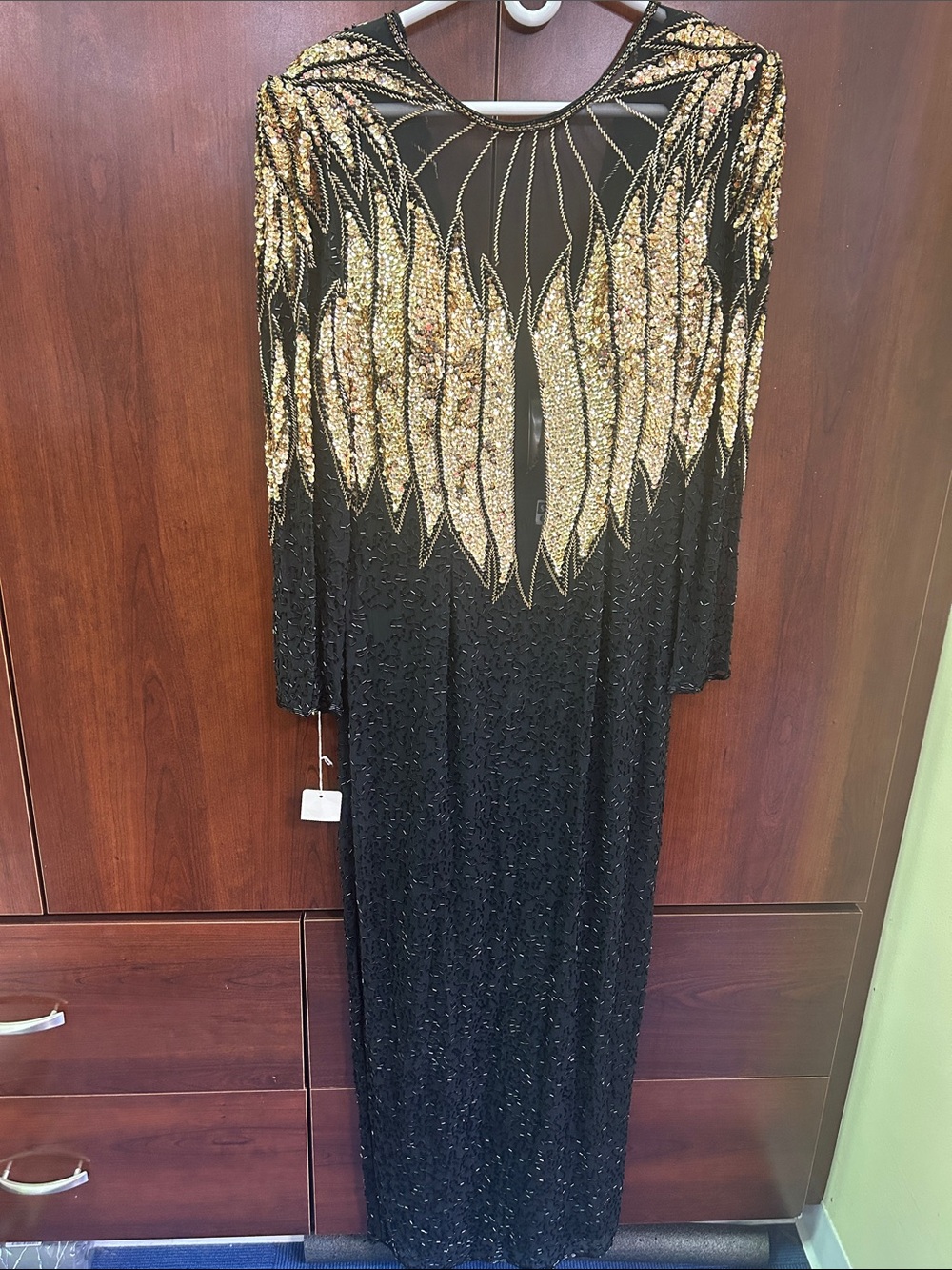 RARE VINTAGE sz L Black & Gold beaded Embellished Long Sleeve Evening Gown